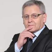 Dr. Michal Samudovsky