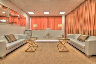 Empfang und Lounge
