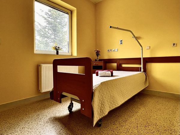 Zimmer mit Blick ins Grüne